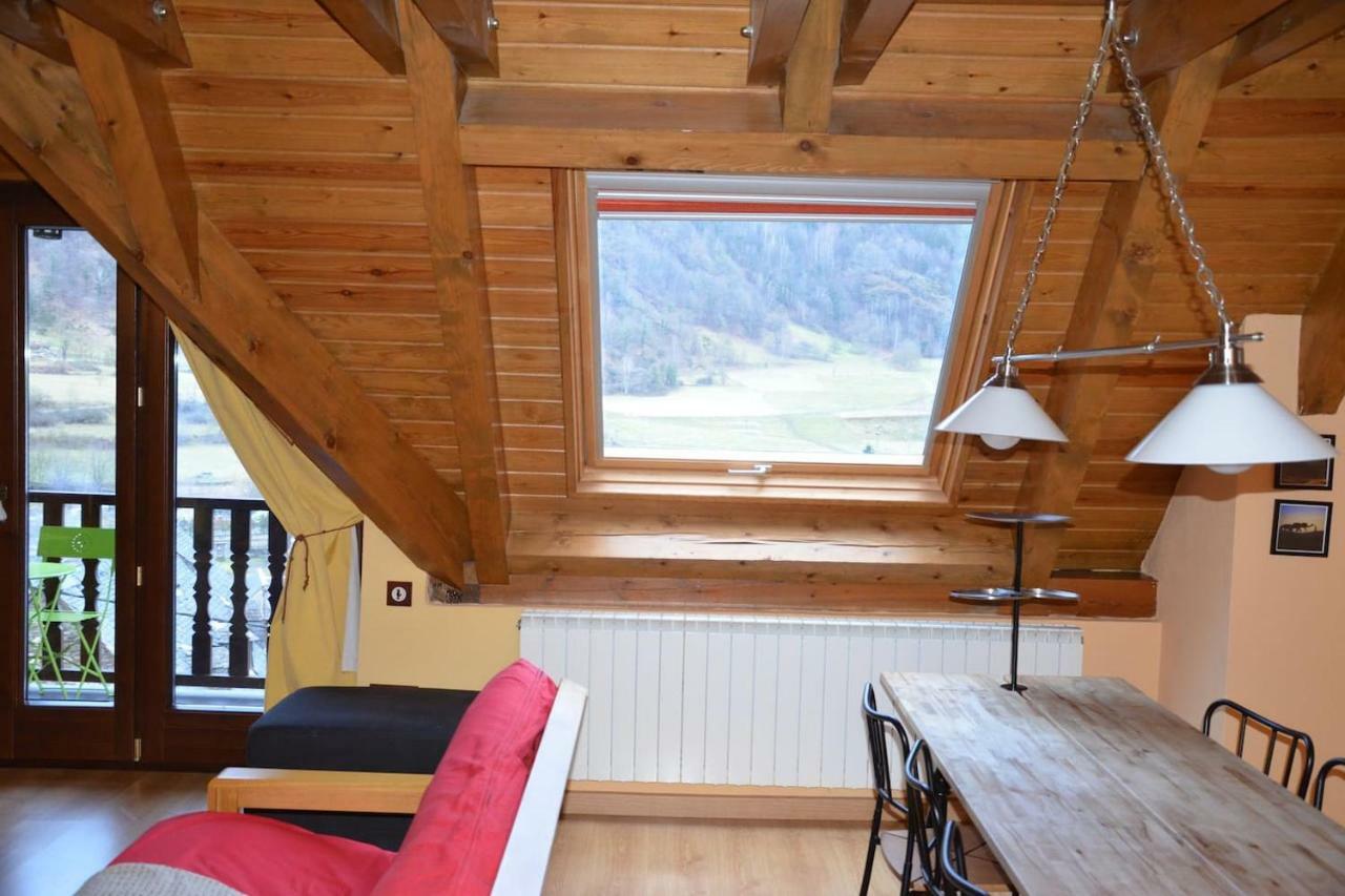 Laurit Villa Bossòst Exteriör bild
